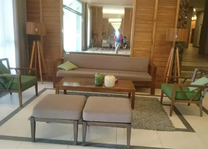 1br Minimalist Family Staycation